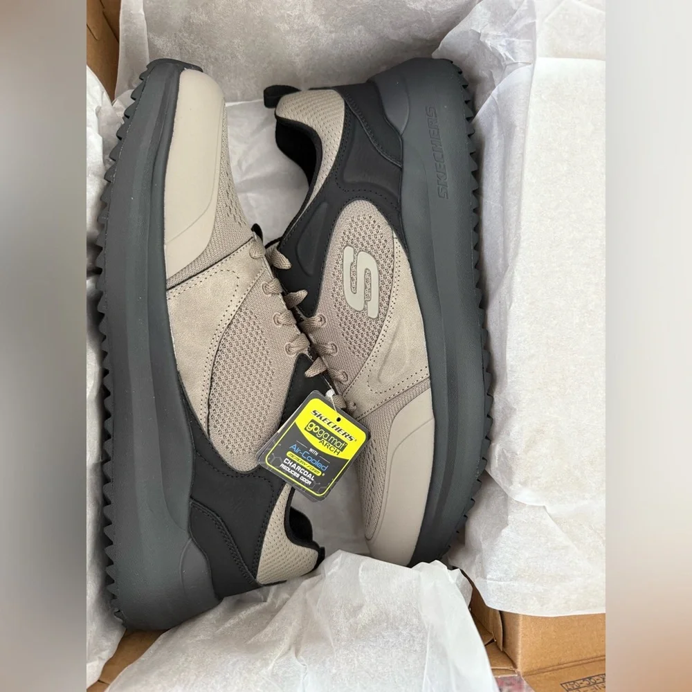 NIB/NWT Men’s Skechers Black and Taupe Walking Sneakers. - Picture 14 of 16